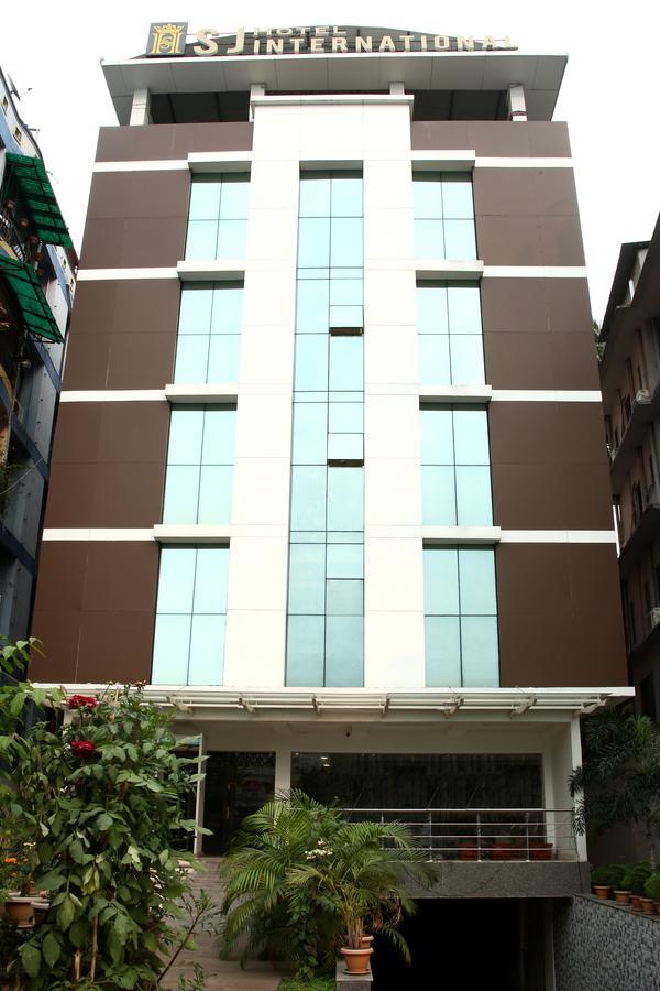 Hotel Sj International Guwahati Zewnętrze zdjęcie